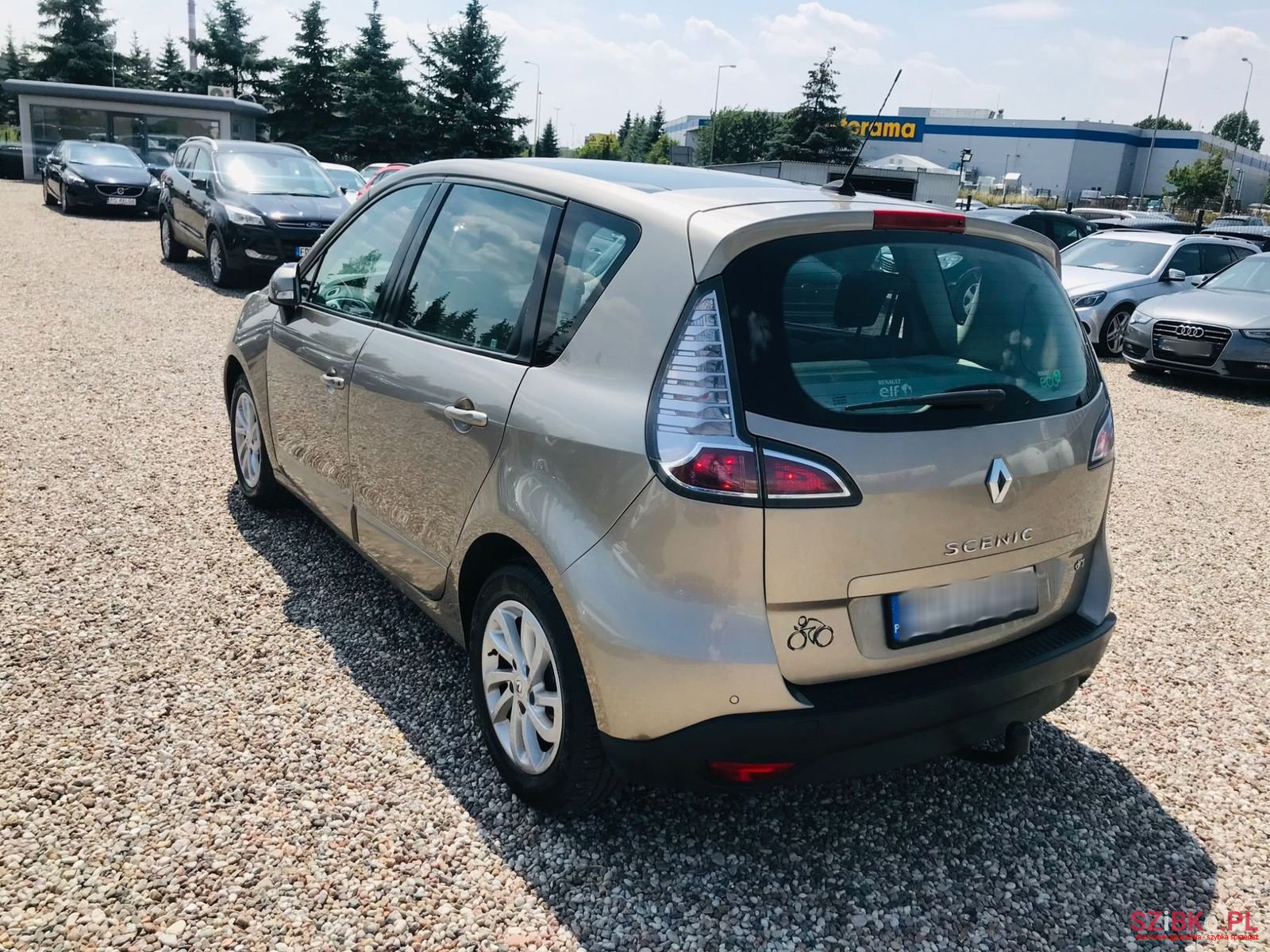 2013' Renault Scenic photo #3