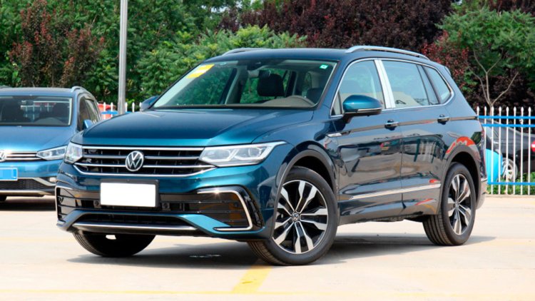 Volkswagen представив Tiguan з оновлений інтер’єром