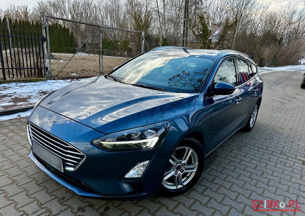 2020' Ford Focus photo #4