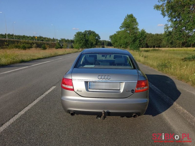 2005' Audi A6 2.4 Quattro photo #6