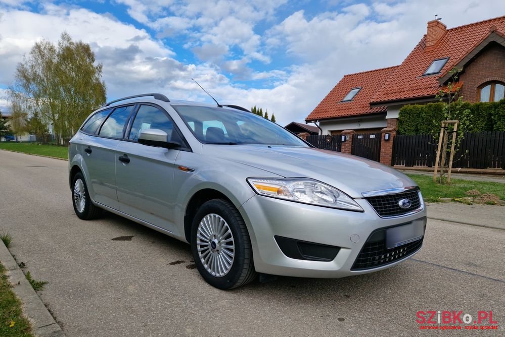 2010' Ford Mondeo 2.0 Tdci Trend photo #1