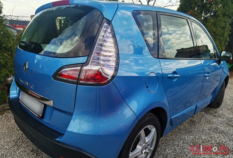 2013' Renault Scenic photo #4