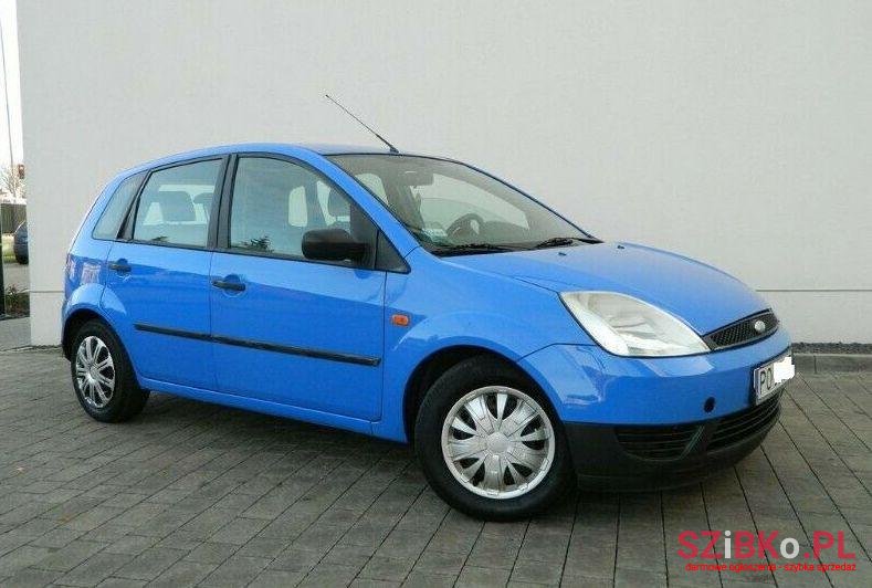 2003' Ford Fiesta photo #1