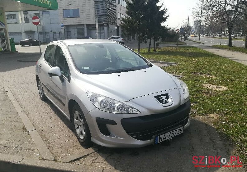 2010' Peugeot 308 photo #1