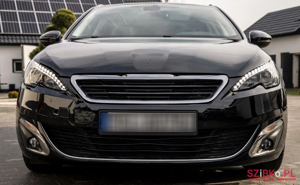 2016' Peugeot 308 photo #5