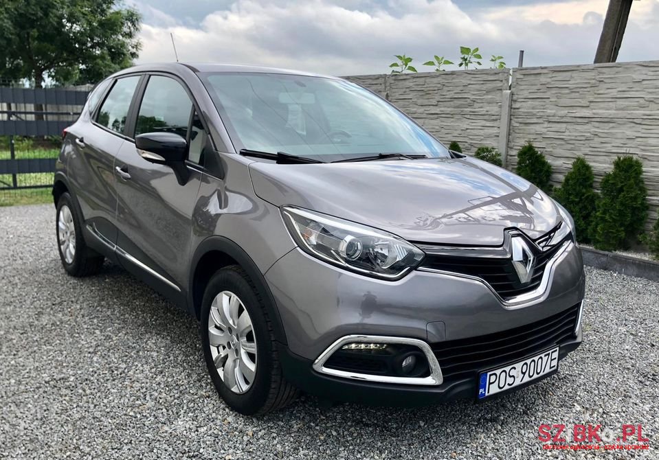 2016' Renault Captur photo #1