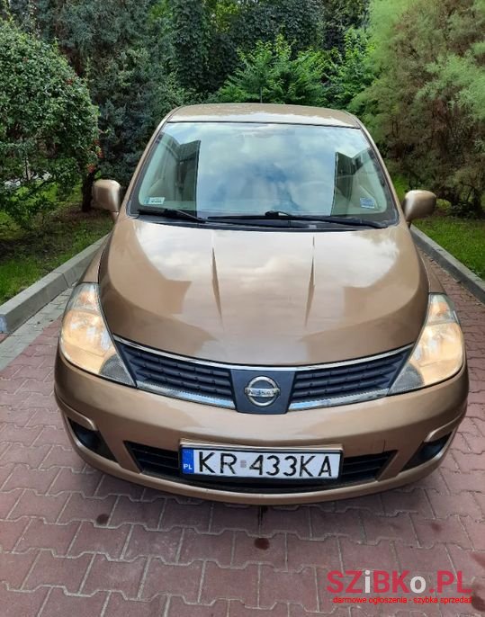 2008' Nissan Tiida photo #2