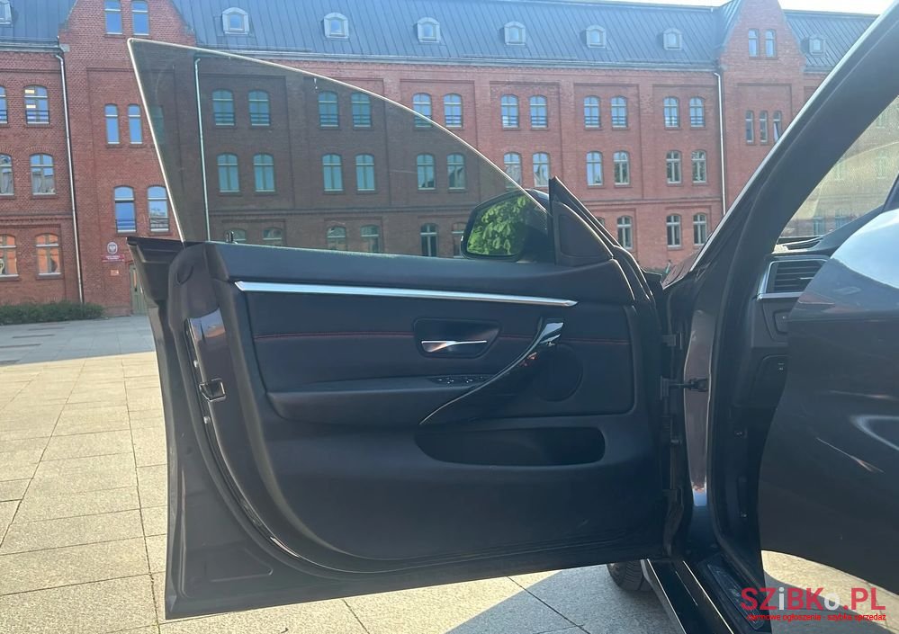 2019' BMW 4 Series 430I photo #5