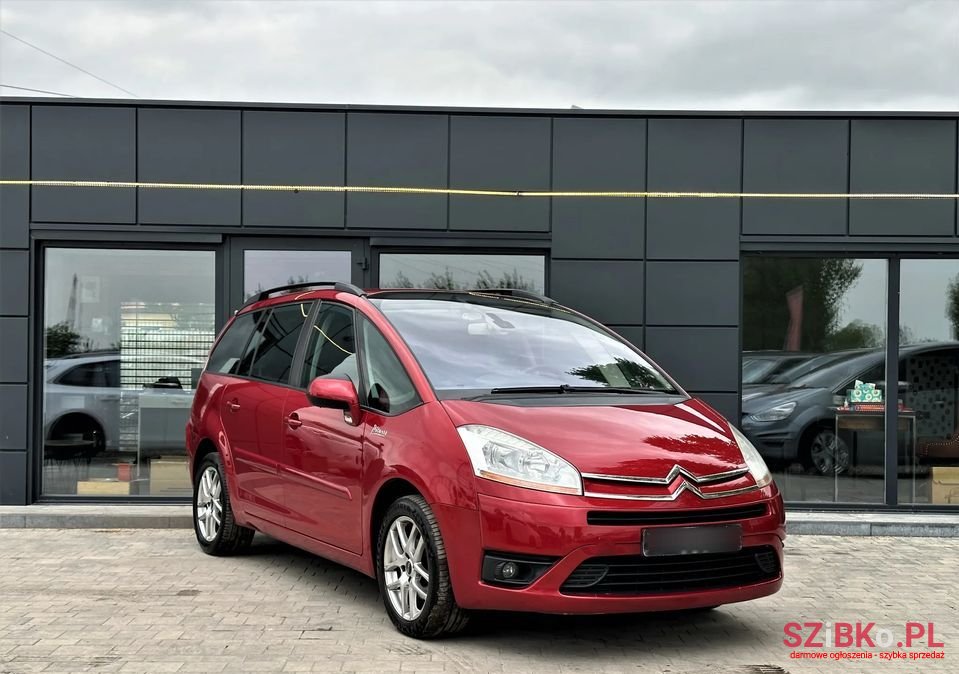 2008' Citroen C4 Grand Picasso photo #2