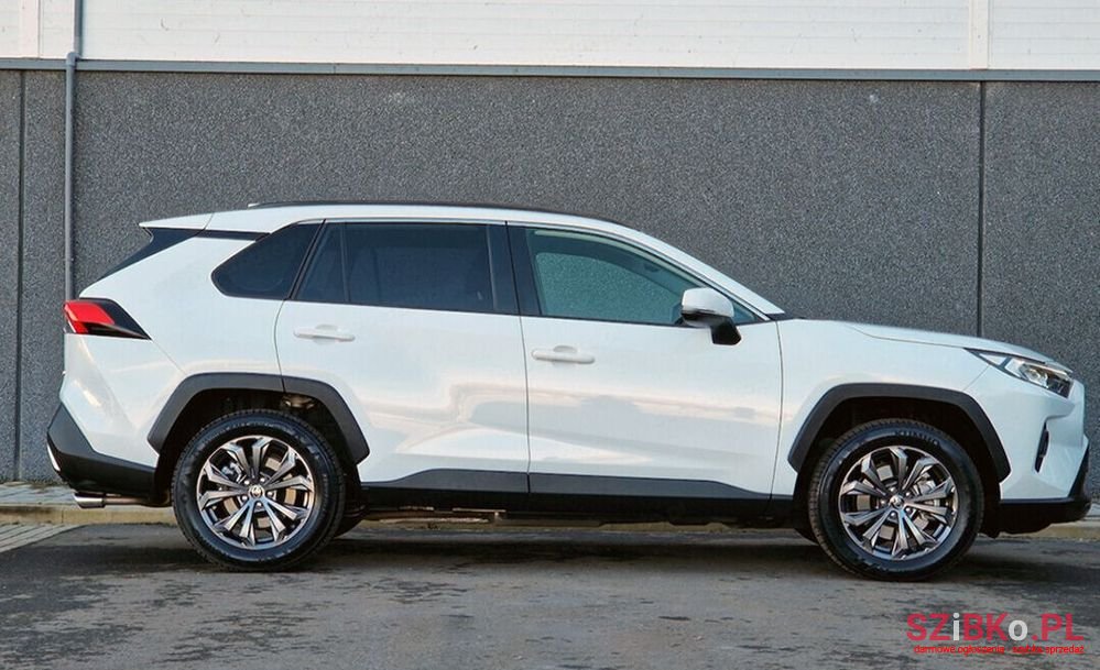 2023' Toyota RAV4 photo #1