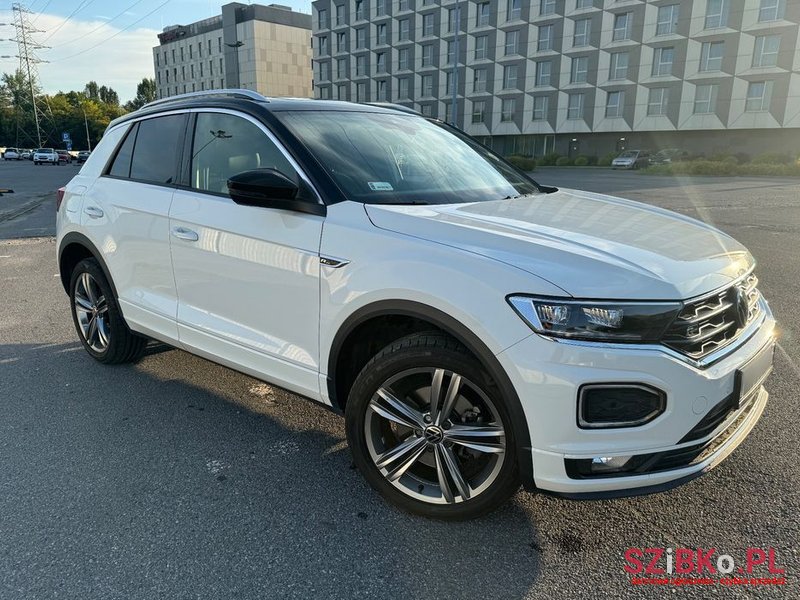 2020' Volkswagen T-Roc photo #3