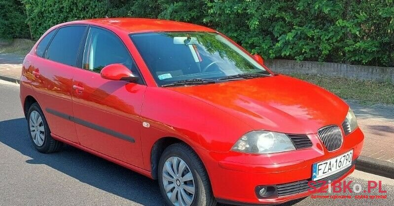 2004' SEAT Ibiza photo #3