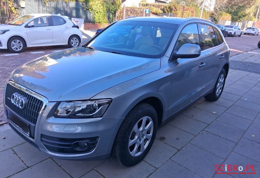 2011' Audi Q5 photo #1