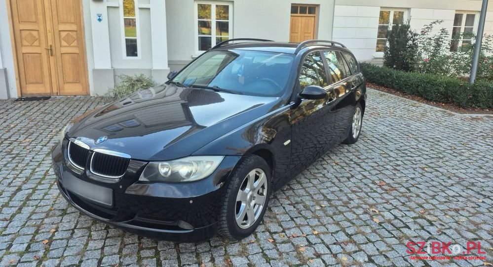 2007' BMW 3 Series 318I photo #1