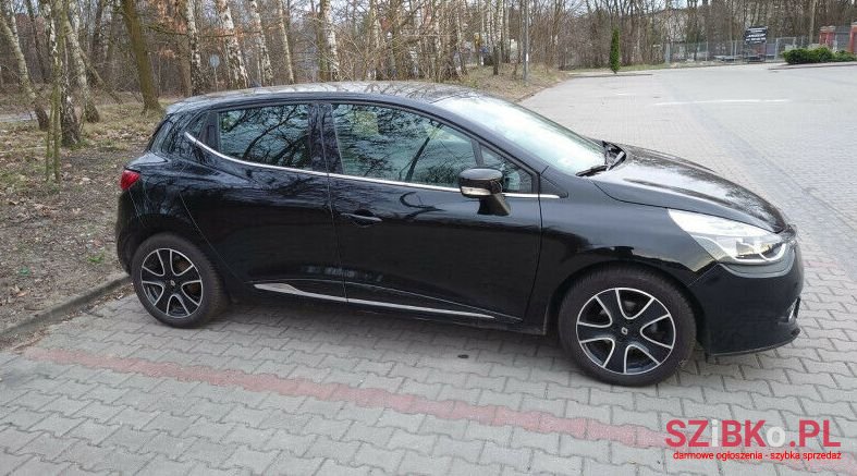 2015' Renault Clio photo #1
