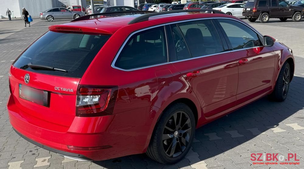 2019' Skoda Octavia 2.0 Tsi Style Dsg photo #3