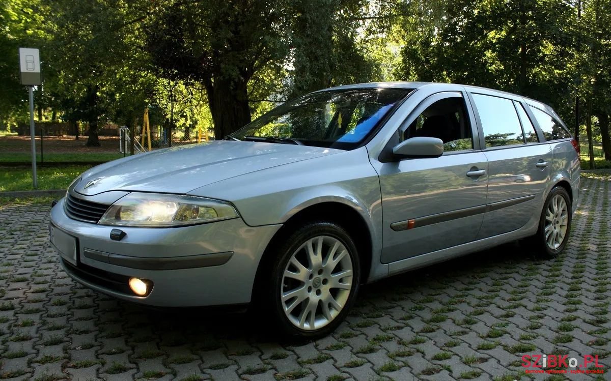 2002' Renault Laguna photo #4