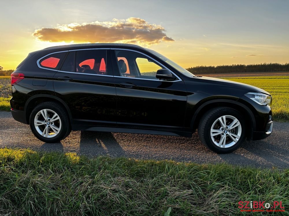 2016' BMW X1 Sdrive18I photo #6