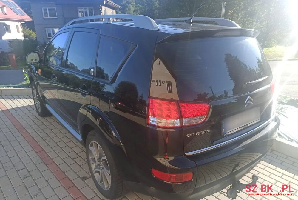 2010' Citroen C-Crosser photo #3