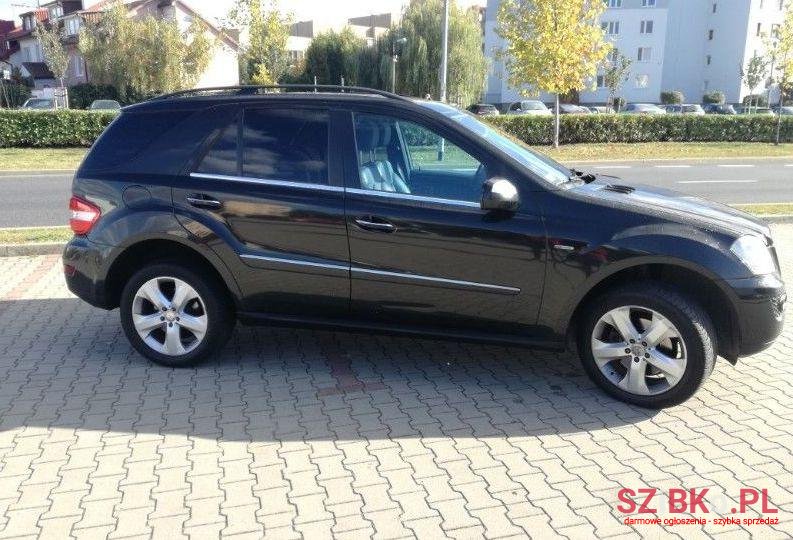 2010' Mercedes-Benz Klasa Ml photo #1