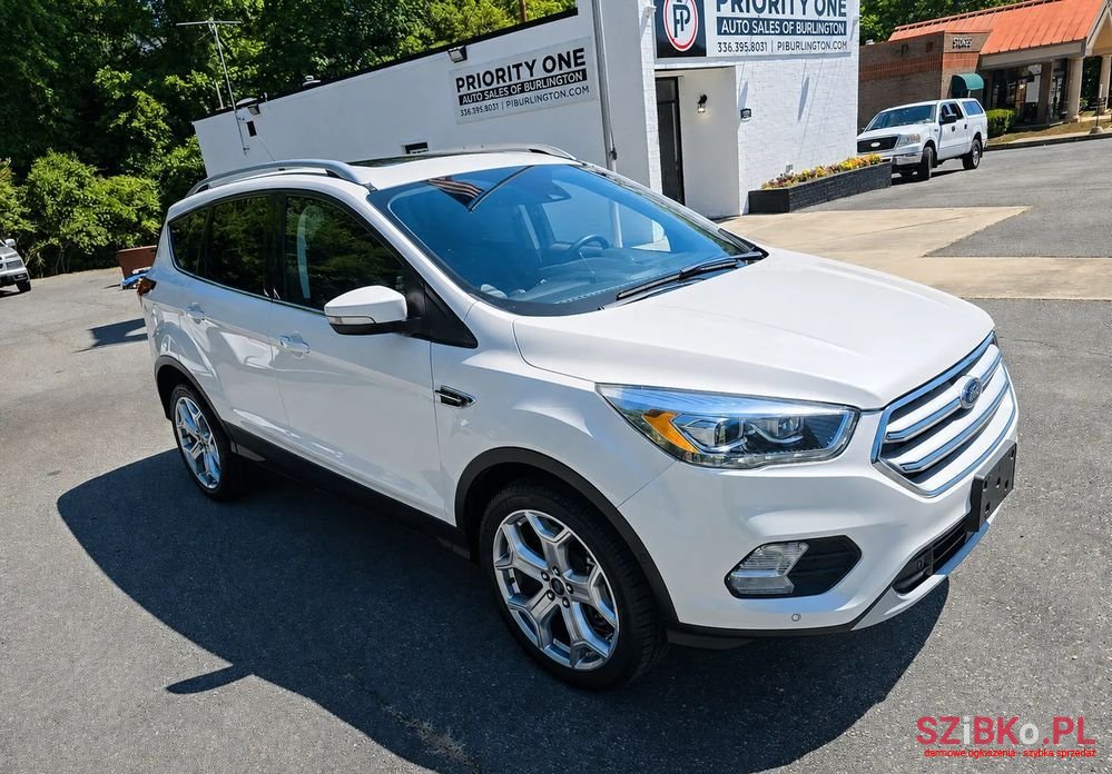 2018' Ford Escape photo #3