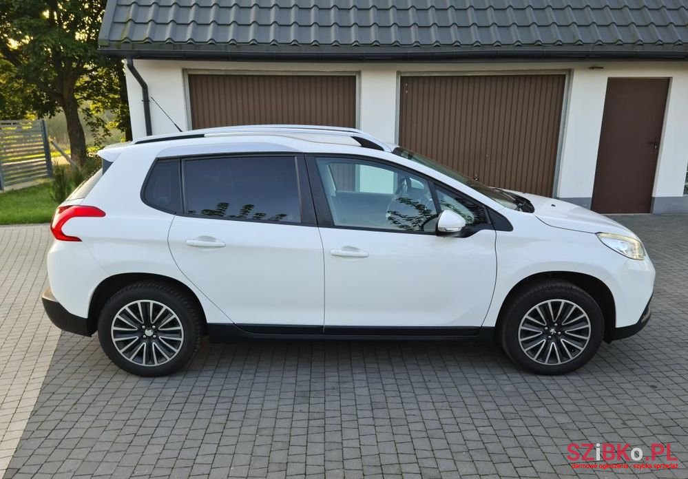 2013' Peugeot 2008 photo #6