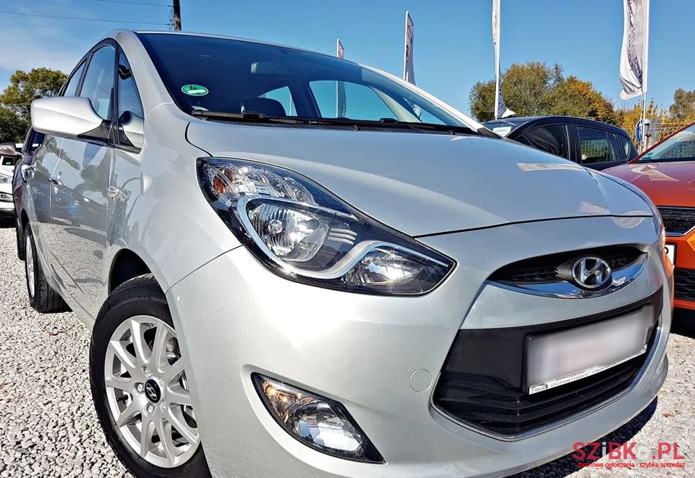 2011' Hyundai ix20 photo #1