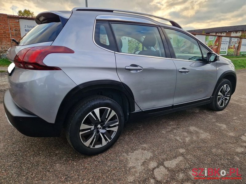 2019' Peugeot 2008 photo #4