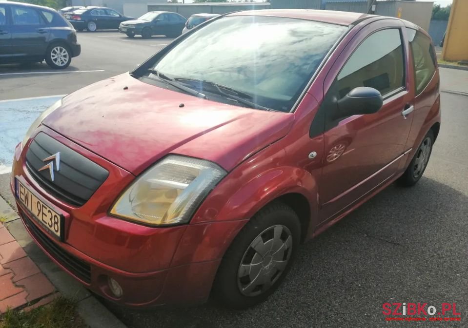 2008' Citroen C2 photo #2