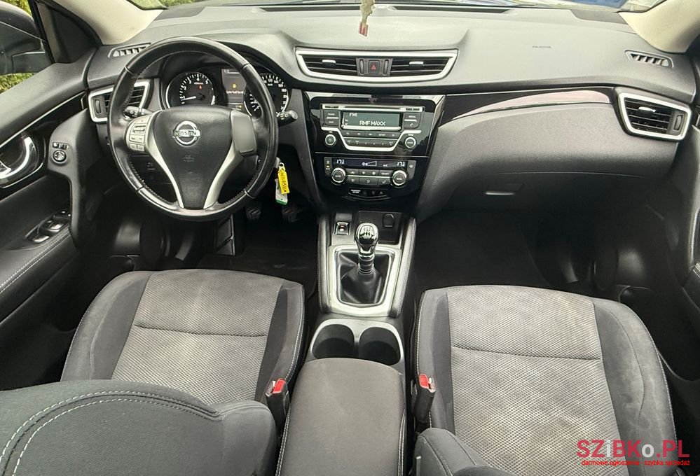 2016' Nissan Qashqai 1.2 Dig-T N-Vision photo #3