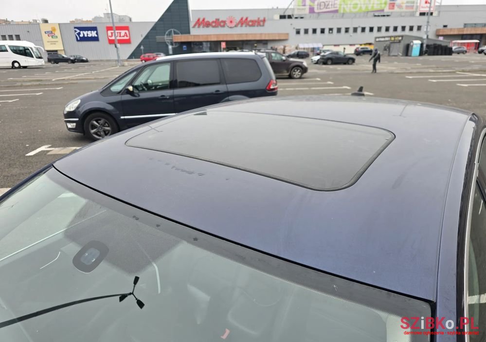 2013' Volkswagen Passat photo #4