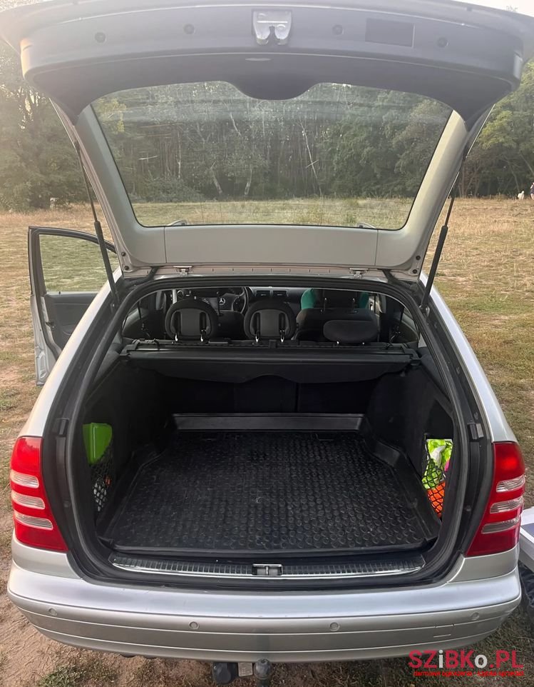 2003' Mercedes-Benz C-Class 180 T Kompressor photo #5