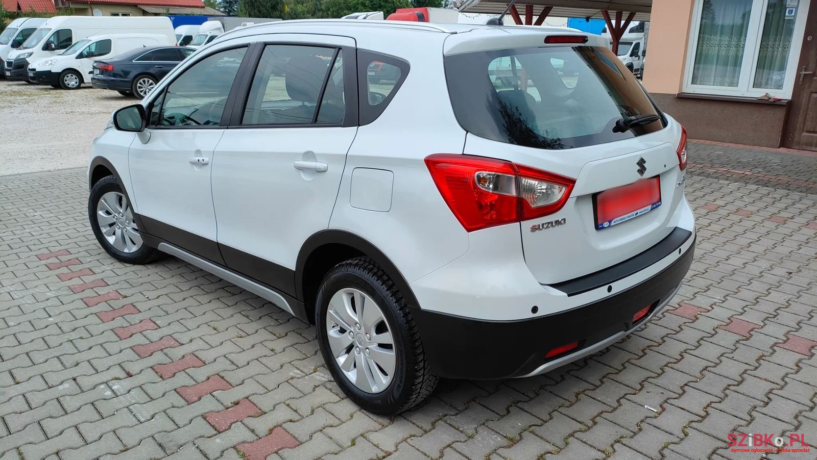 2014' Suzuki SX4 S-Cross photo #3