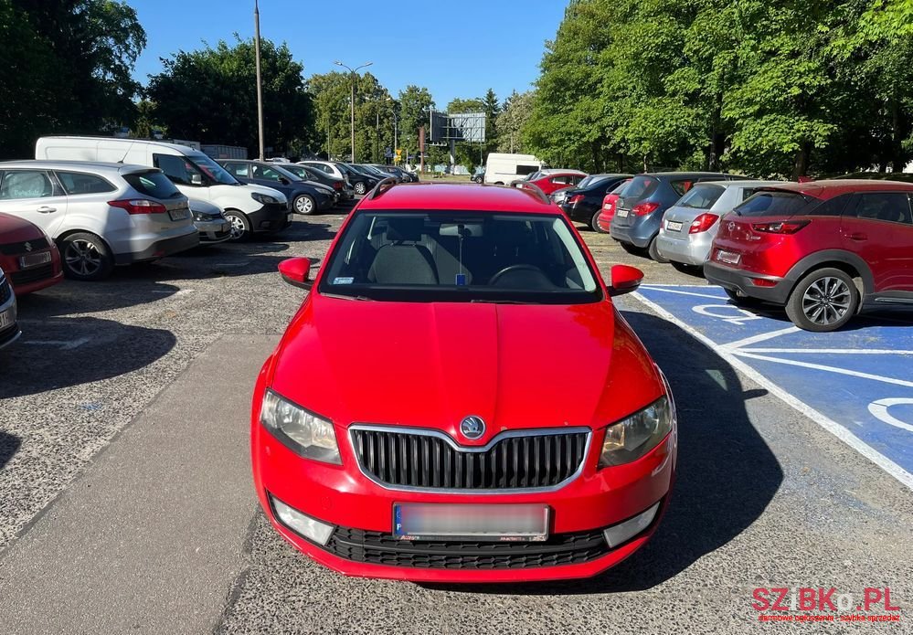 2013' Skoda Octavia 1.6 Tdi Ambition photo #2