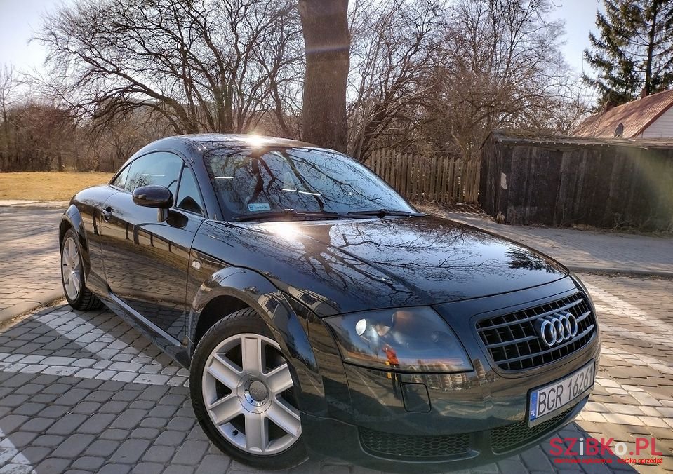2004' Audi TT photo #1