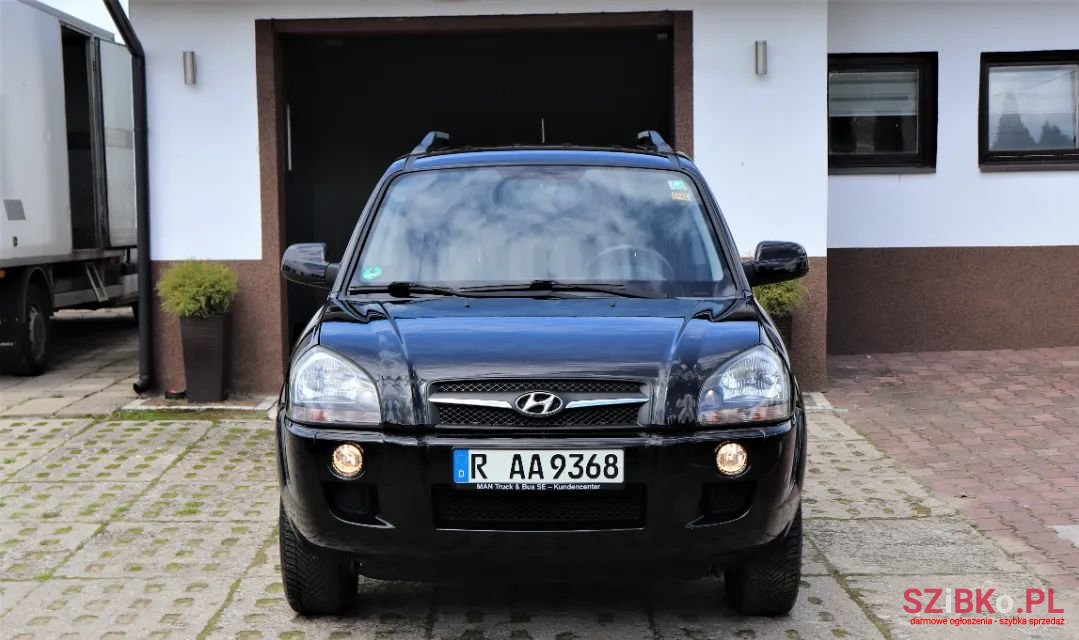 2009' Hyundai Tucson photo #3