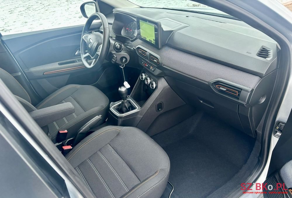 2021' Dacia Sandero Stepway photo #2