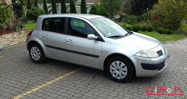 2005' Renault Megane photo #1