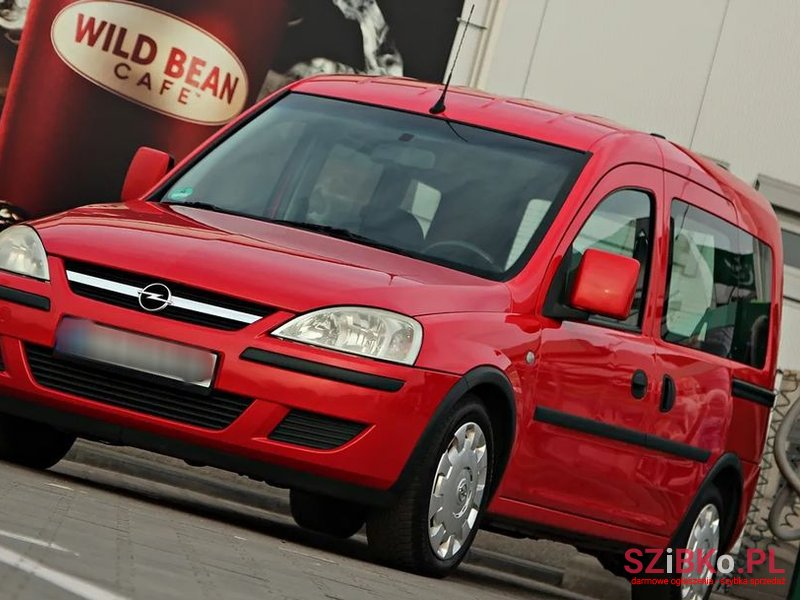 2009' Opel Combo 1.7 Cdti Edition photo #2