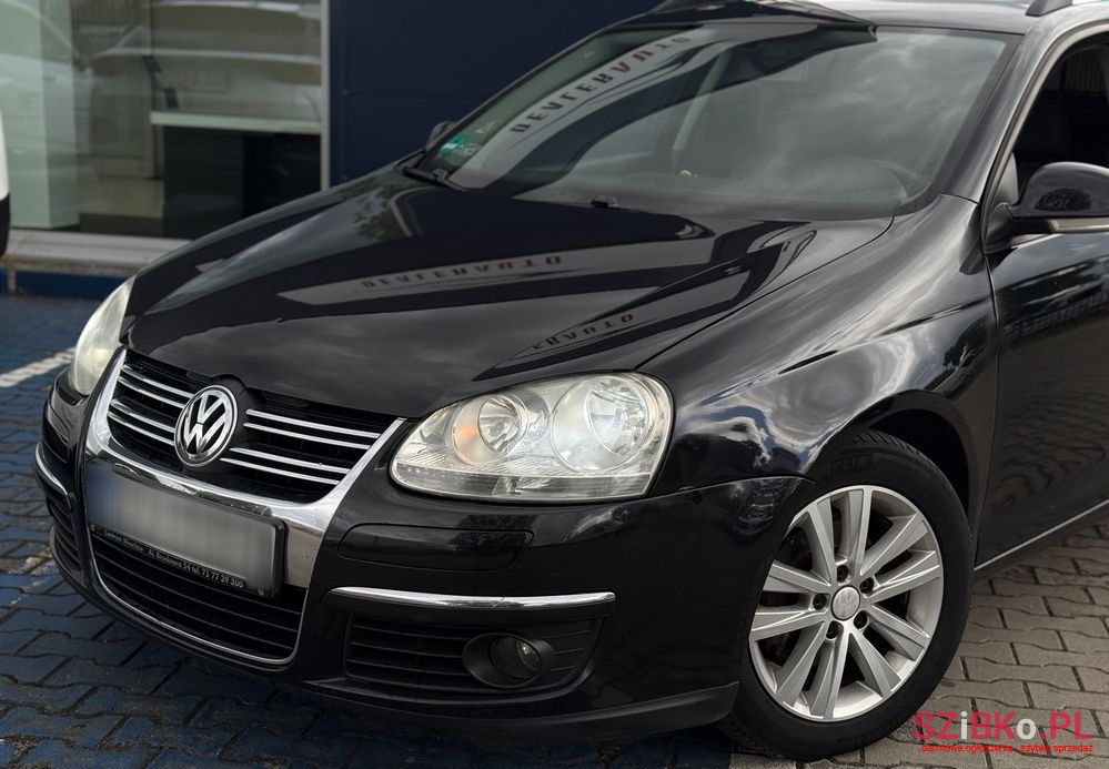 2007' Volkswagen Golf photo #2