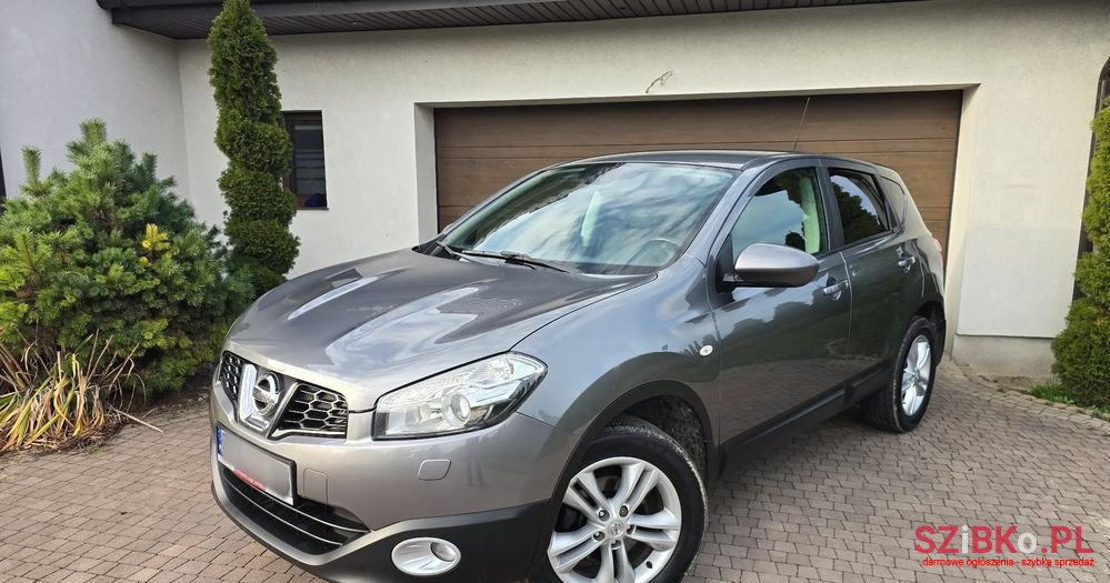 2012' Nissan Qashqai photo #2