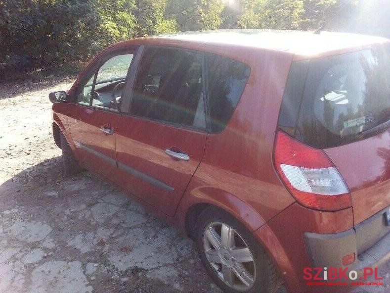 2005' Renault Scenic photo #1