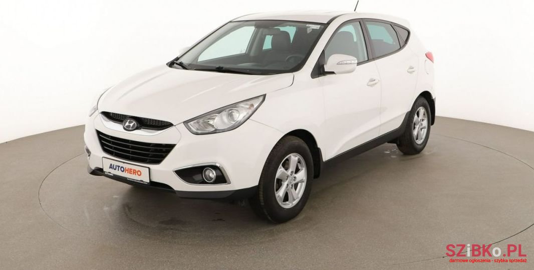 2012' Hyundai ix35 photo #1