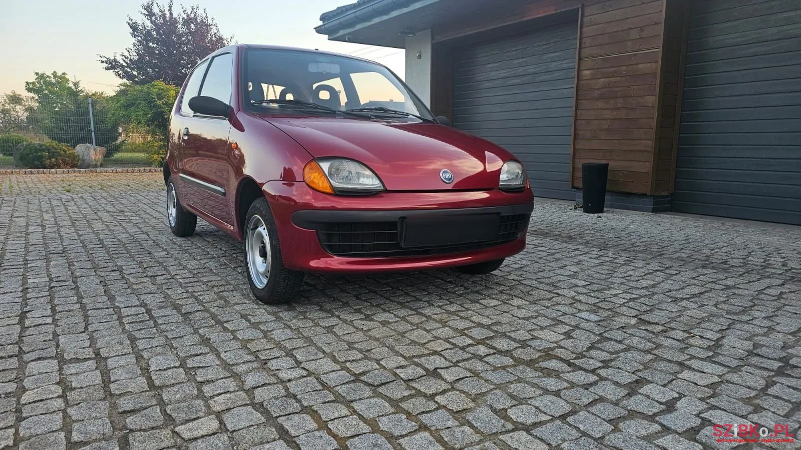 2002' Fiat Seicento photo #2