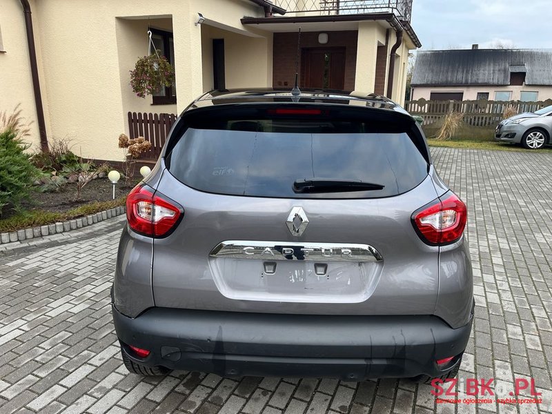 2016' Renault Captur photo #5