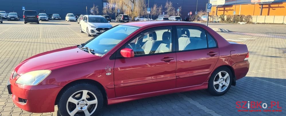 2005' Mitsubishi Lancer photo #6