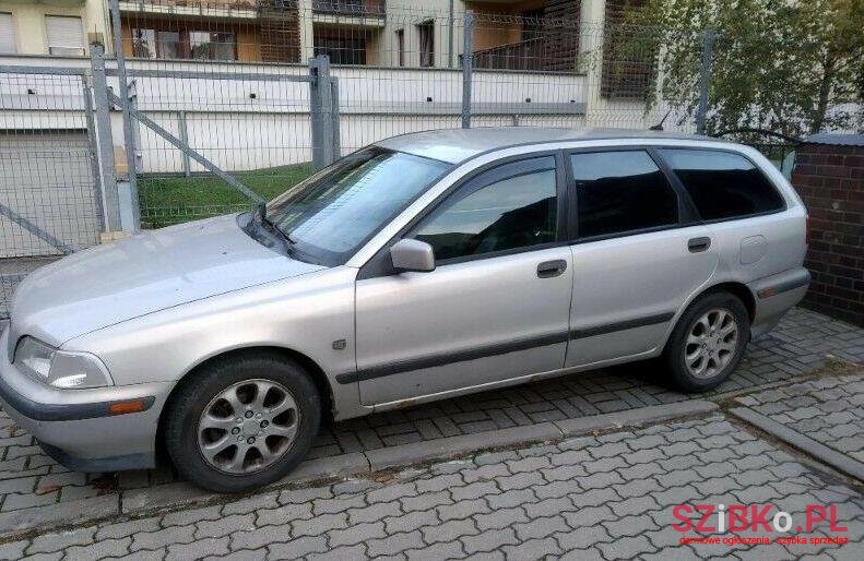1997' Volvo V40 photo #1