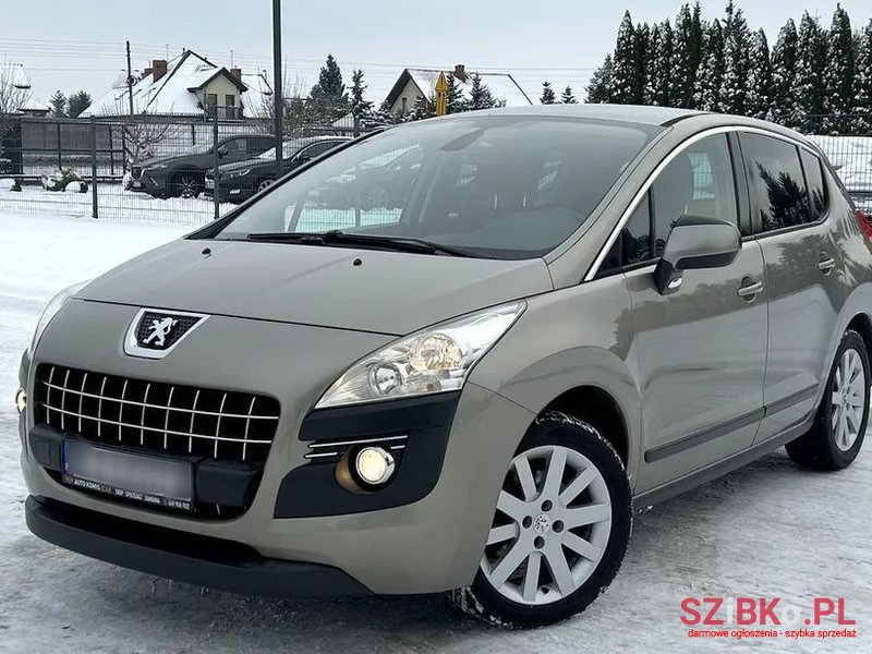 2011' Peugeot 3008 photo #1