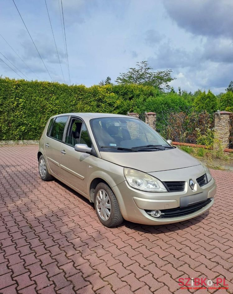 2006' Renault Scenic 1.5 Dci Alize photo #3