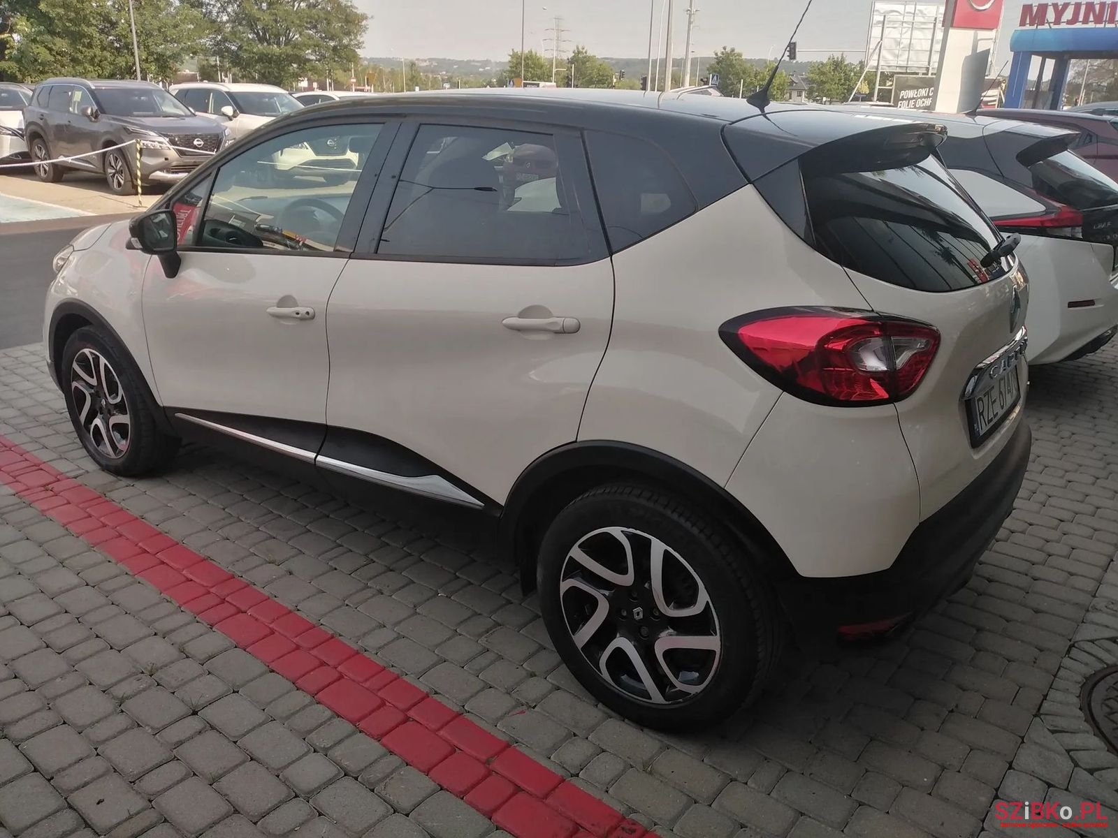 2013' Renault Captur photo #2